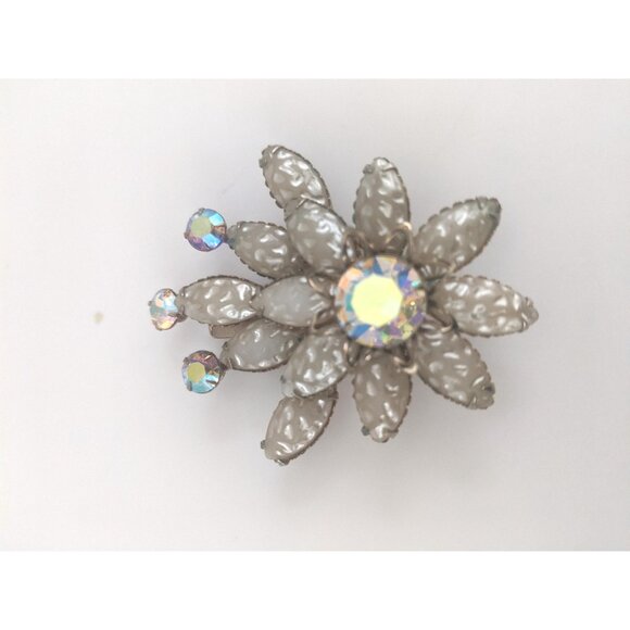 White Flower Brooch Iridescent Accent Brooch for Hat - Picture 3 of 10